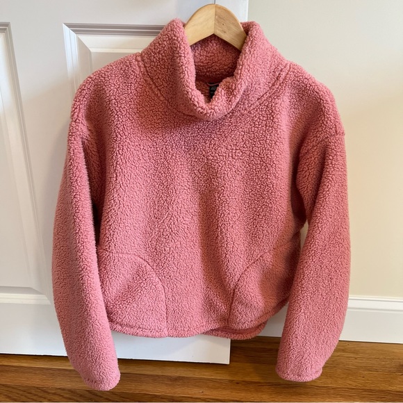 All In Motion Sherpa Fleece Pullover Turtleneck Sweatshirt Pink Size L - Picture 1 of 2